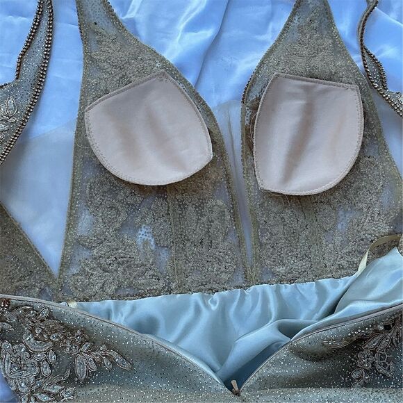 Cinderella Divine Women's Champagne Beaded Evening Gown Size 6 - Picture 10 of 12